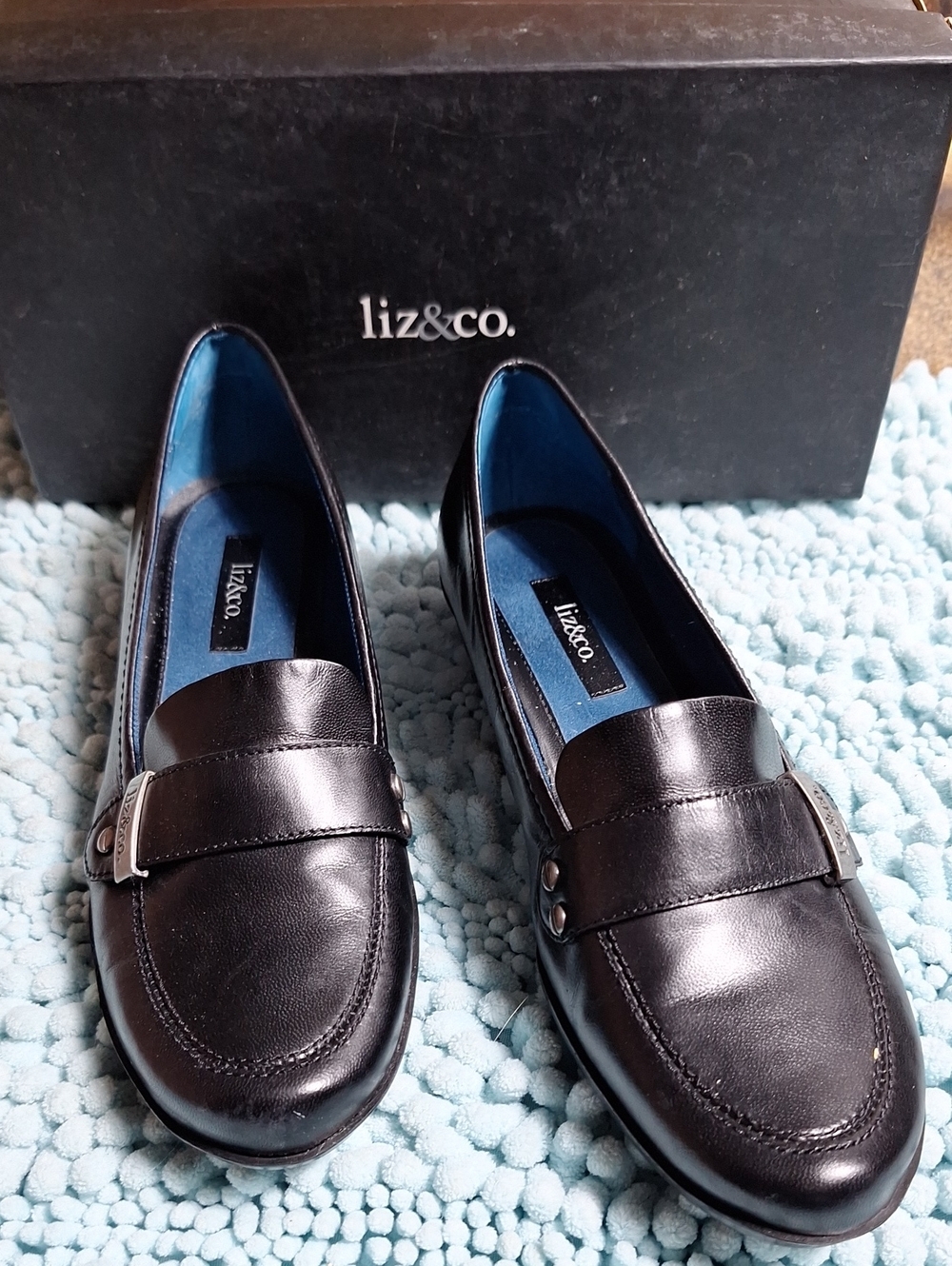 Liz Claiborne Black Leather Slip-On Loafers